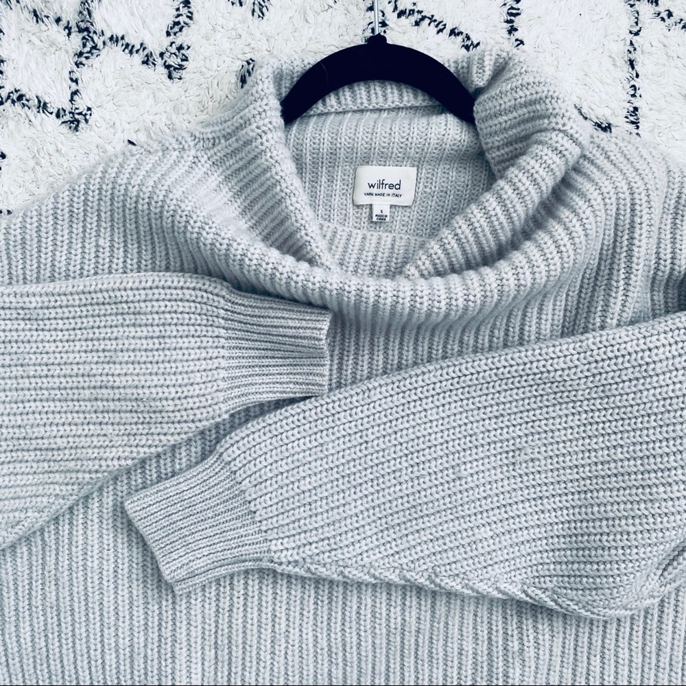 🐻 Wilfred Oversized Grey Sweater 100% wool Size S